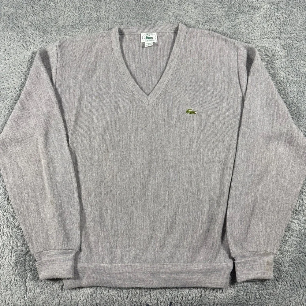 VTG 70s Izod Lacoste V Neck Sweater Mens Medium Gray Acrylic Knit Made in USA